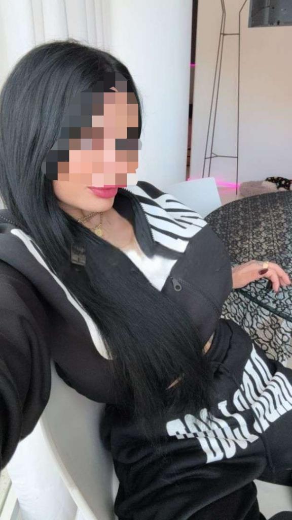 Chica busca chico en Jaén: 