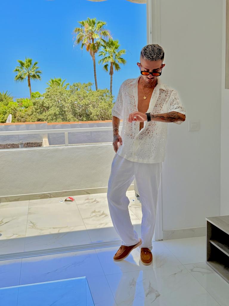 613742749: Chico busca chica en Tenerife