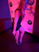 616884761: Chica busca chico en Madrid