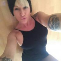 624735389: Chica busca chico en Alicante