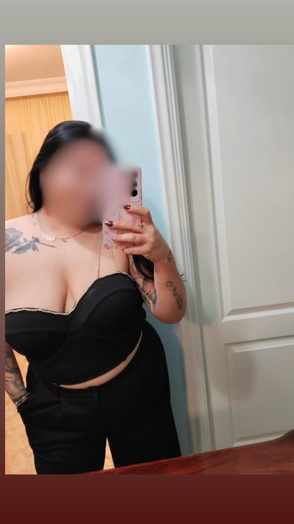 Chica busca chico en Tenerife: 