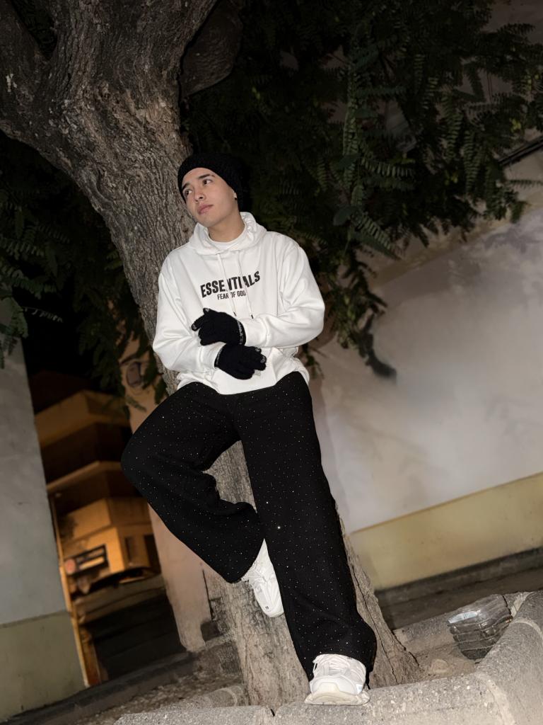 Chico busca chica en Barcelona: 