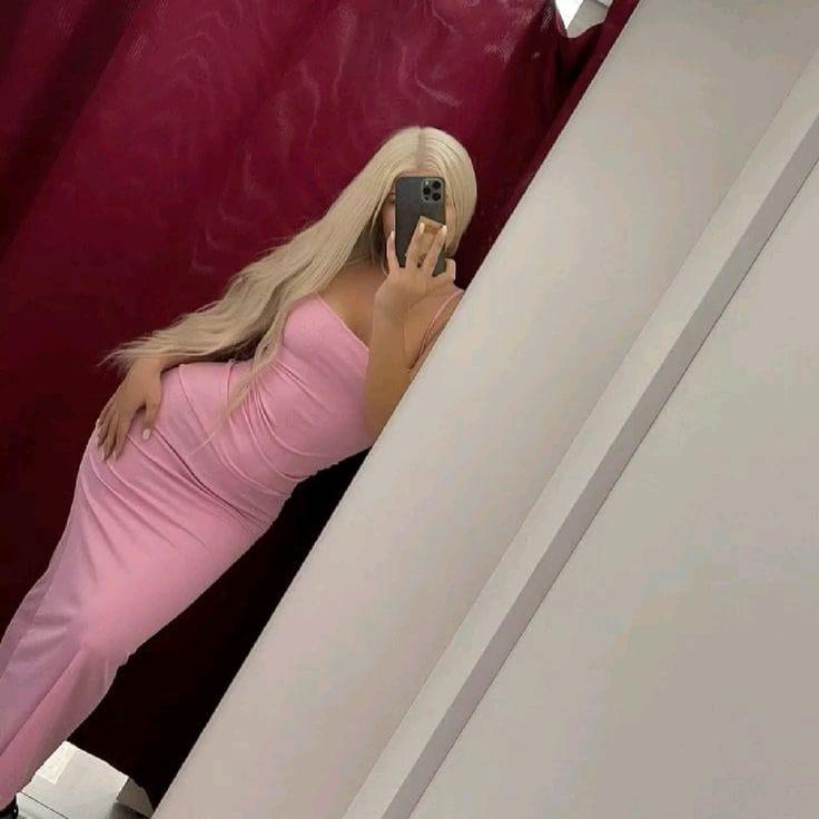 Chica busca chico en Tenerife: 