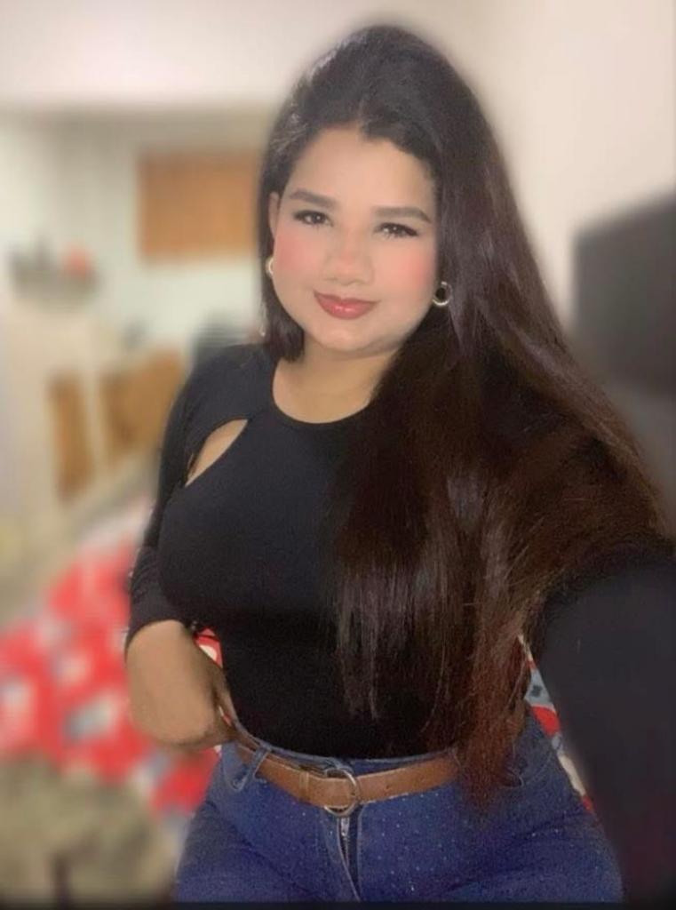 607600142: Chica busca chico en Málaga