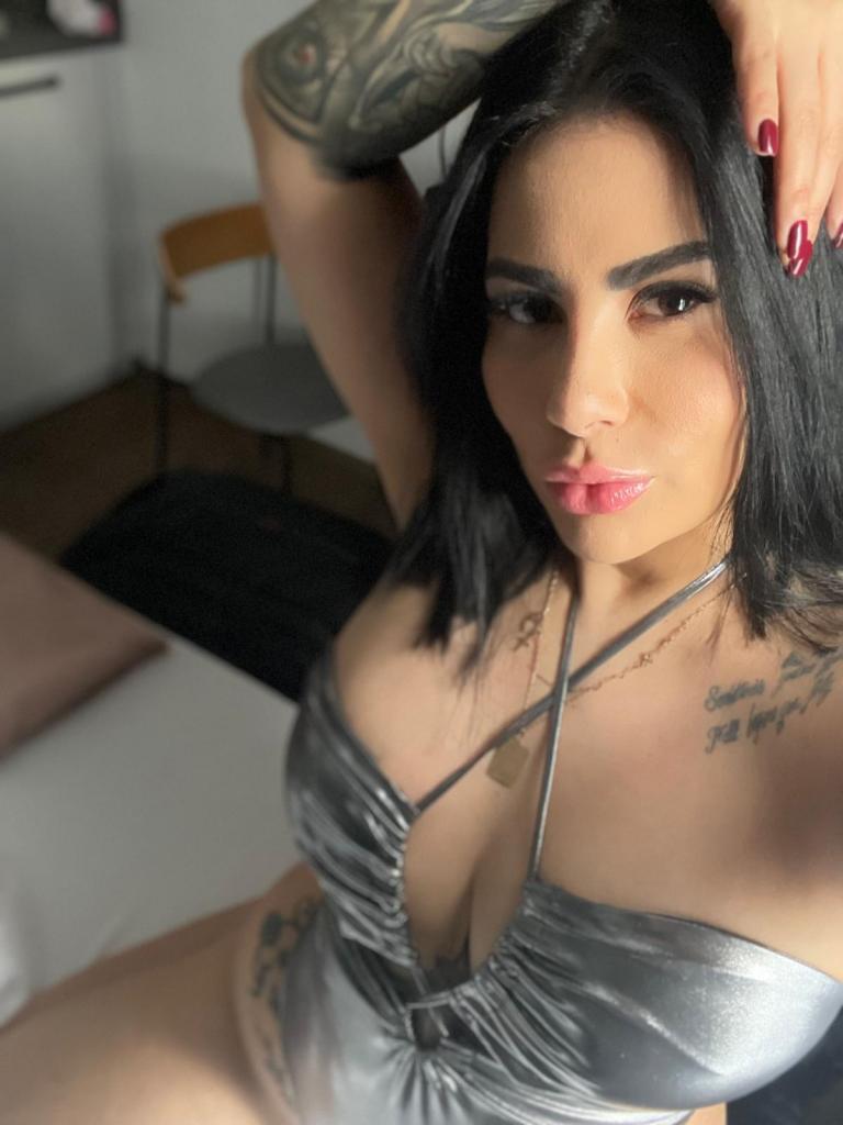 Chica busca chico en Castellón: 