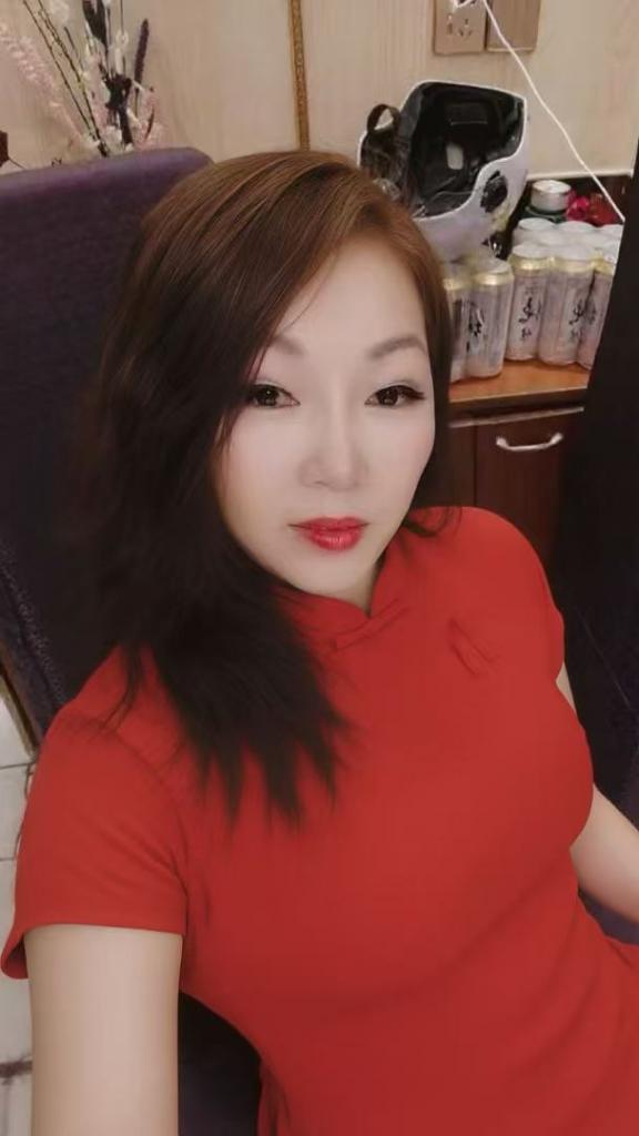 Chica busca chico en Zaragoza: Chica busca chico