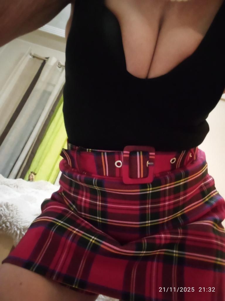 Chica busca chico en Murcia: 