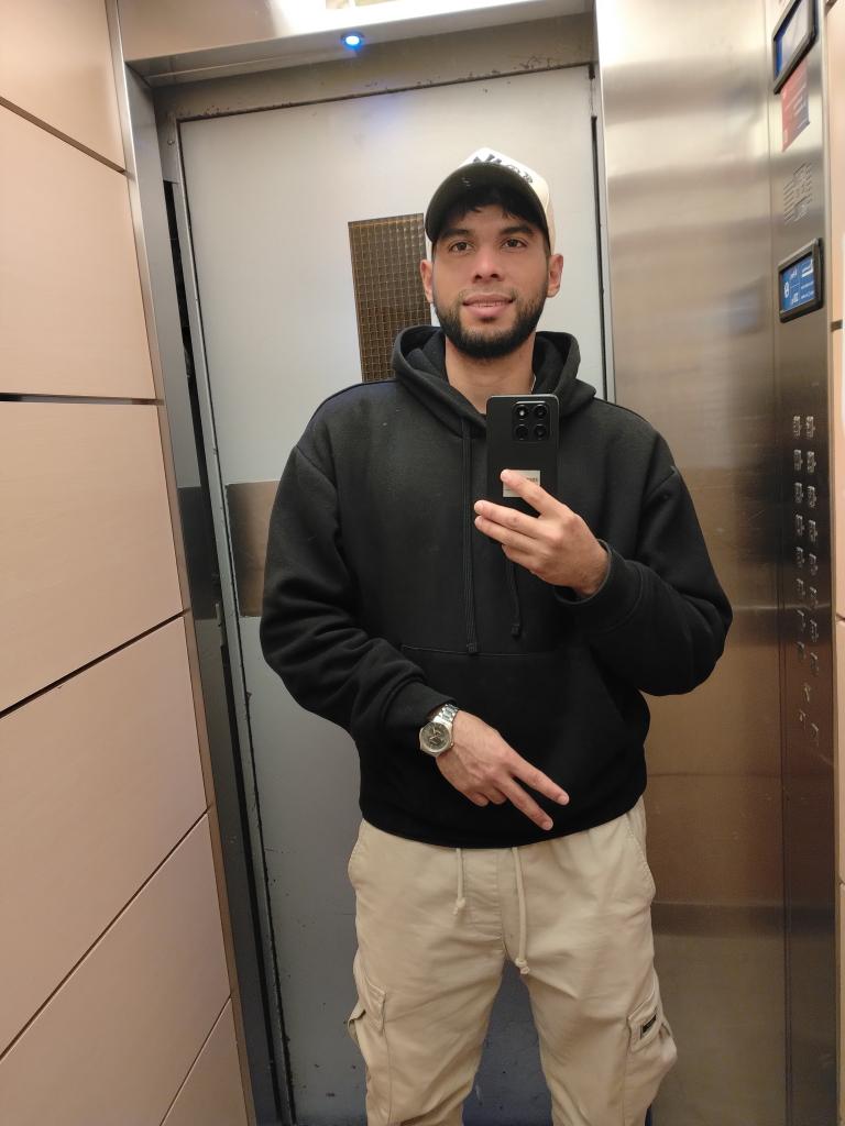 Chico busca chica en Madrid: 