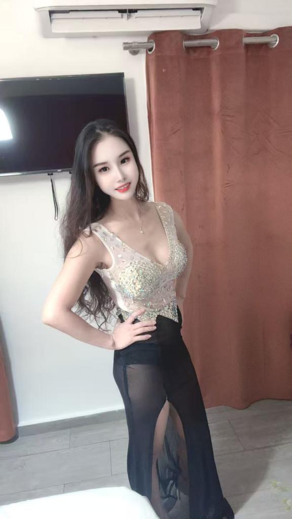 605901697: Chica busca chico en Alicante