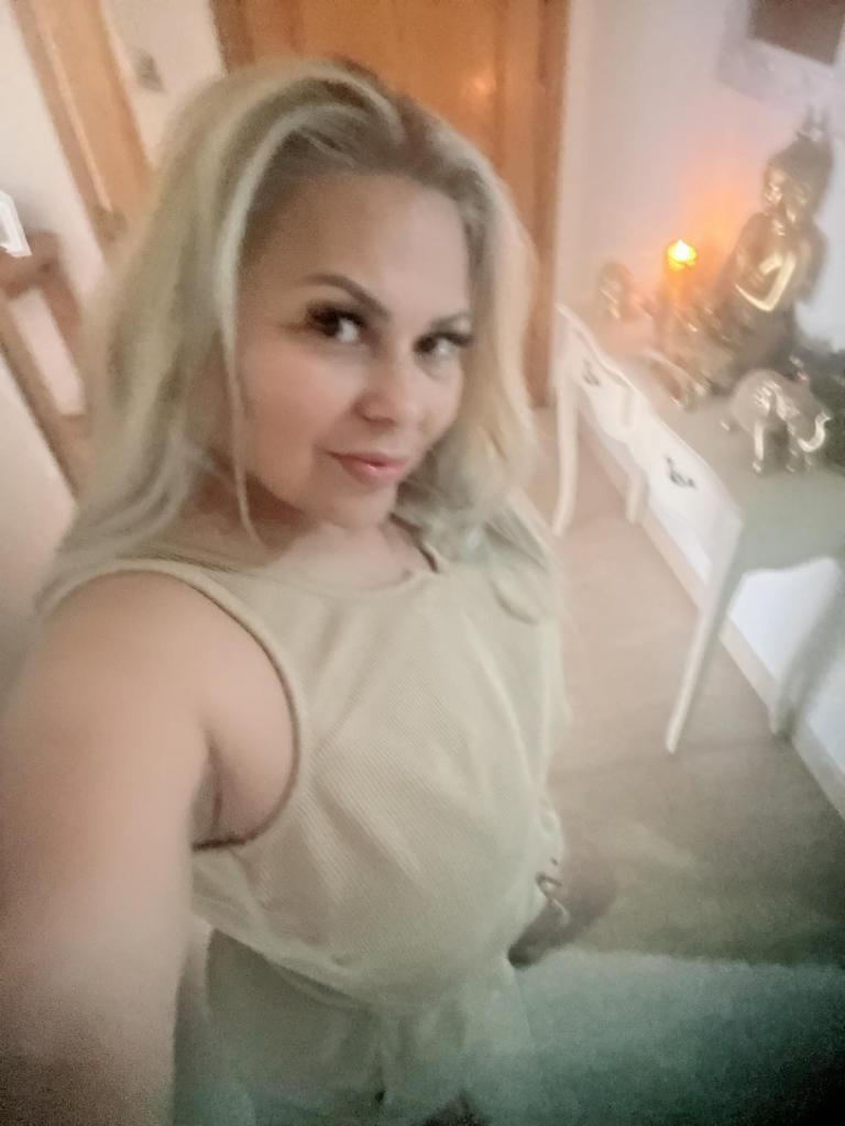 Chica busca chico en Murcia: 