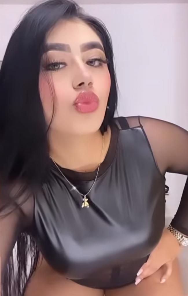 Chica busca chico en Murcia: 