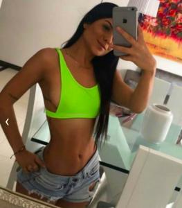 678473851: Chica busca chico en Málaga