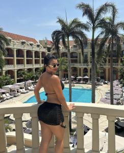 624303782: Chica busca chico en Gerona