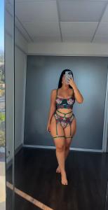 632257132: Chica busca chico en Madrid