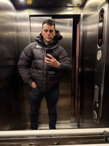 662430037: Chico busca chica en Madrid