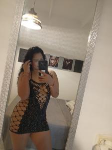 667528847: Chica busca chico en Cádiz