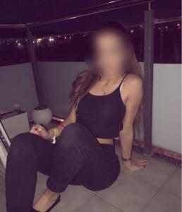 654453162: Chica busca chico en Pontevedra