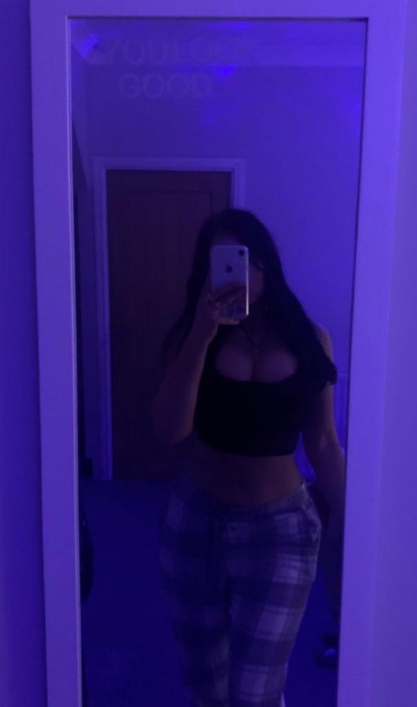 614900748: Chica busca chico en Pontevedra