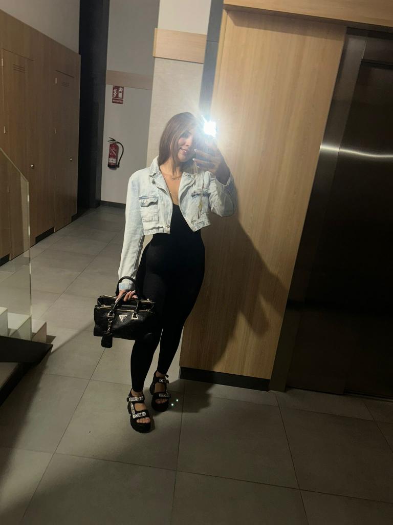 Chica busca chico en Las Palmas: 