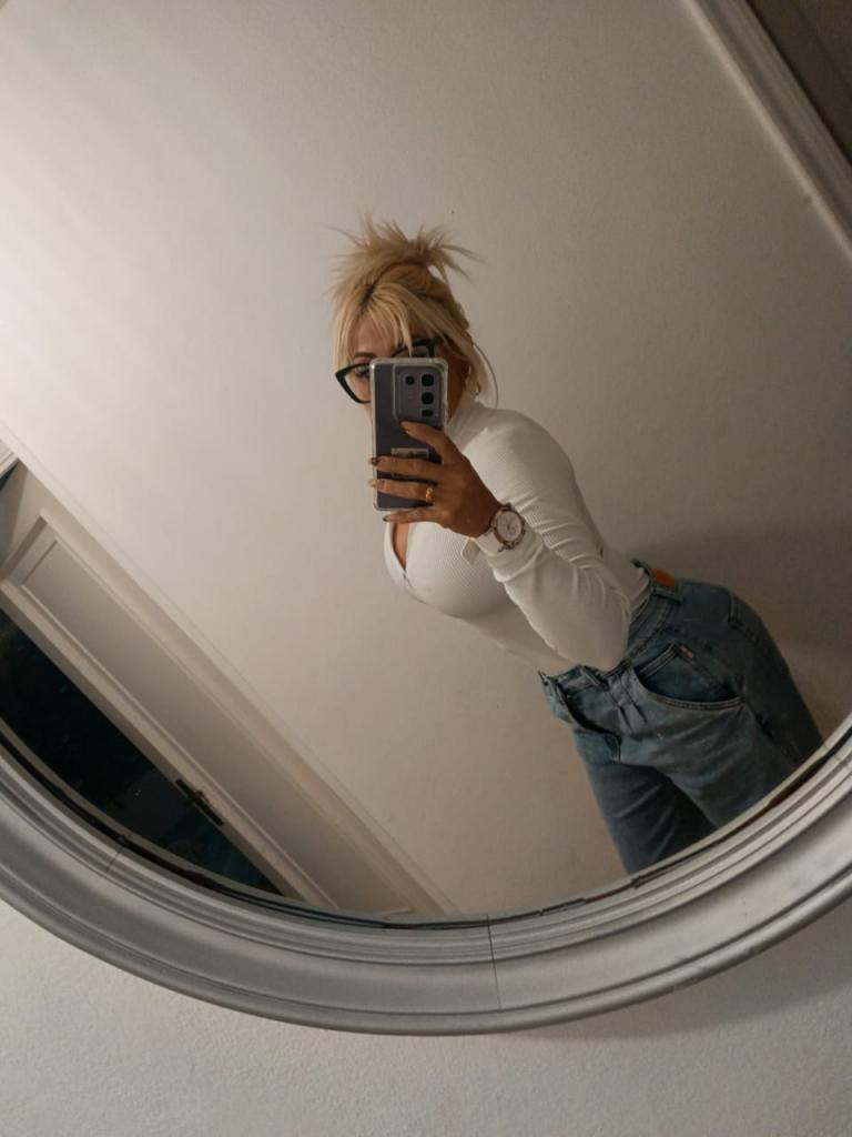 Chica busca chico en Barcelona: 