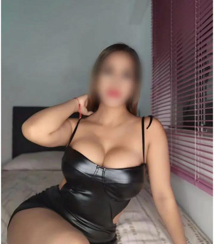 Chica busca chico en La Coruña: Chica busca chico