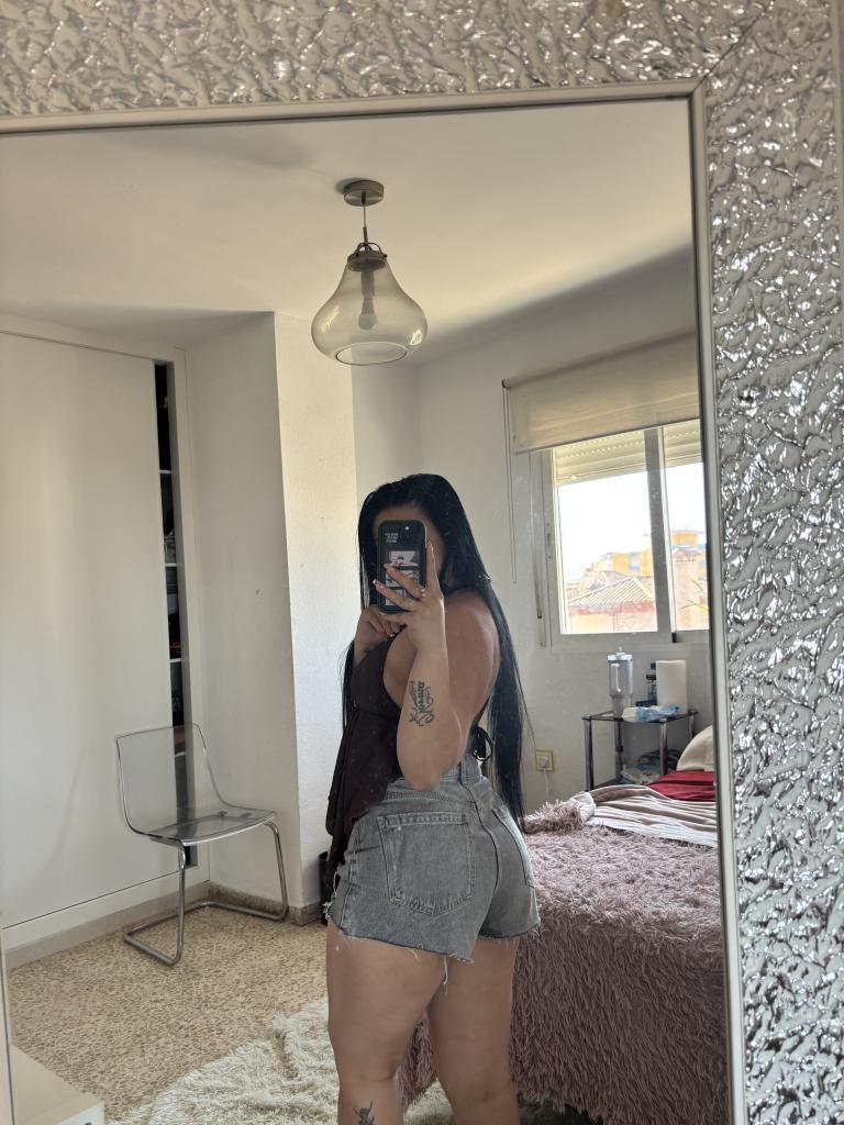 Chica busca chico en Huelva: 