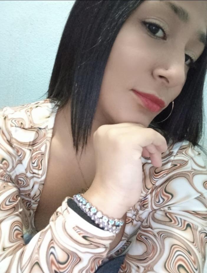 Chica busca chico en Almería: 