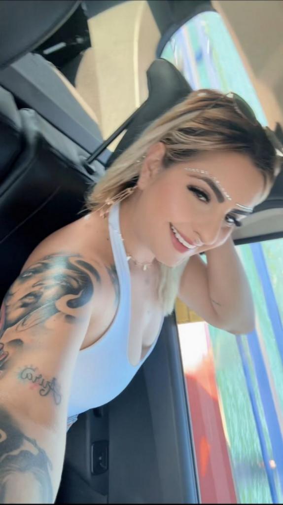 Chica busca chico en Cádiz: 