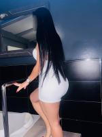 695802996: Chica busca chico en Málaga