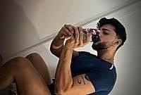 637705099: Chico busca chica en Valencia