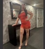 654883681: Chica busca chico en Madrid