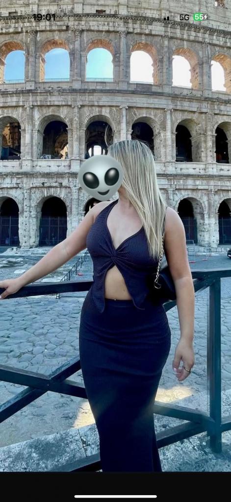 Chica busca chico en Tarragona: Chica busca chico