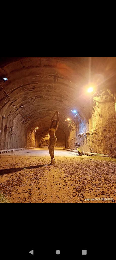 Chica busca chico en Tenerife: 