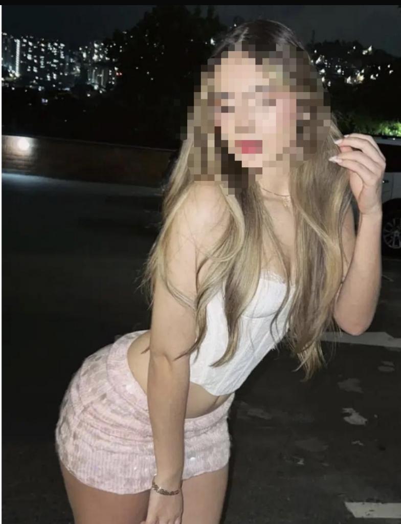 Chica busca chico en Granada: 