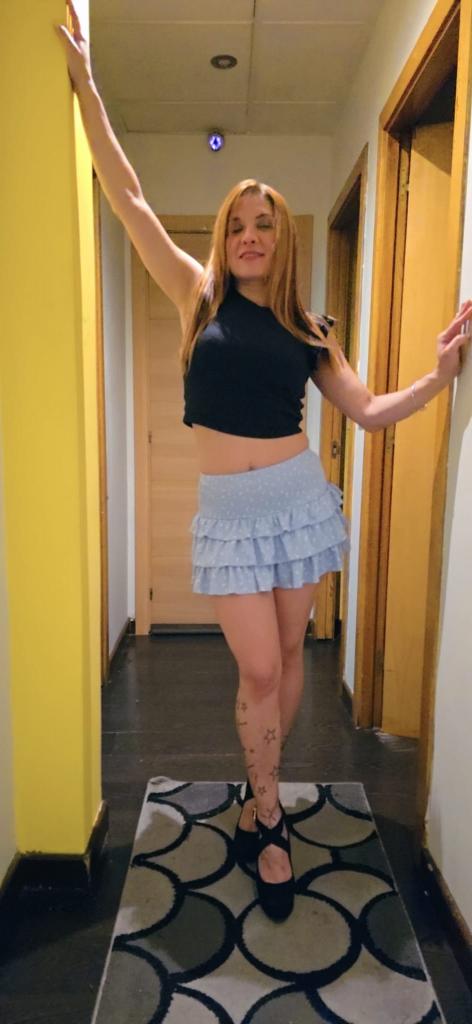 Chica busca chico en Pontevedra: Chica busca chico