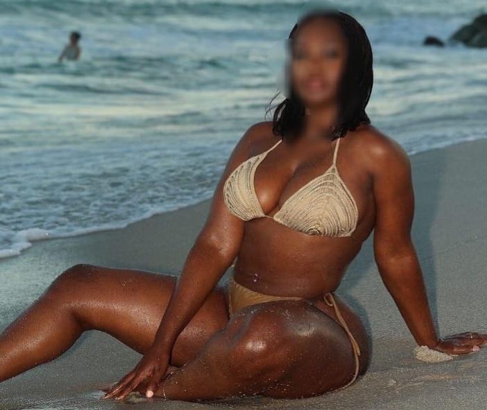 624361360: Chica busca chico en Málaga