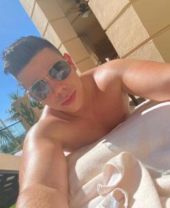 Chico busca chica en Tenerife: 