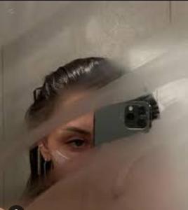 670723413: Chica busca chico en Madrid