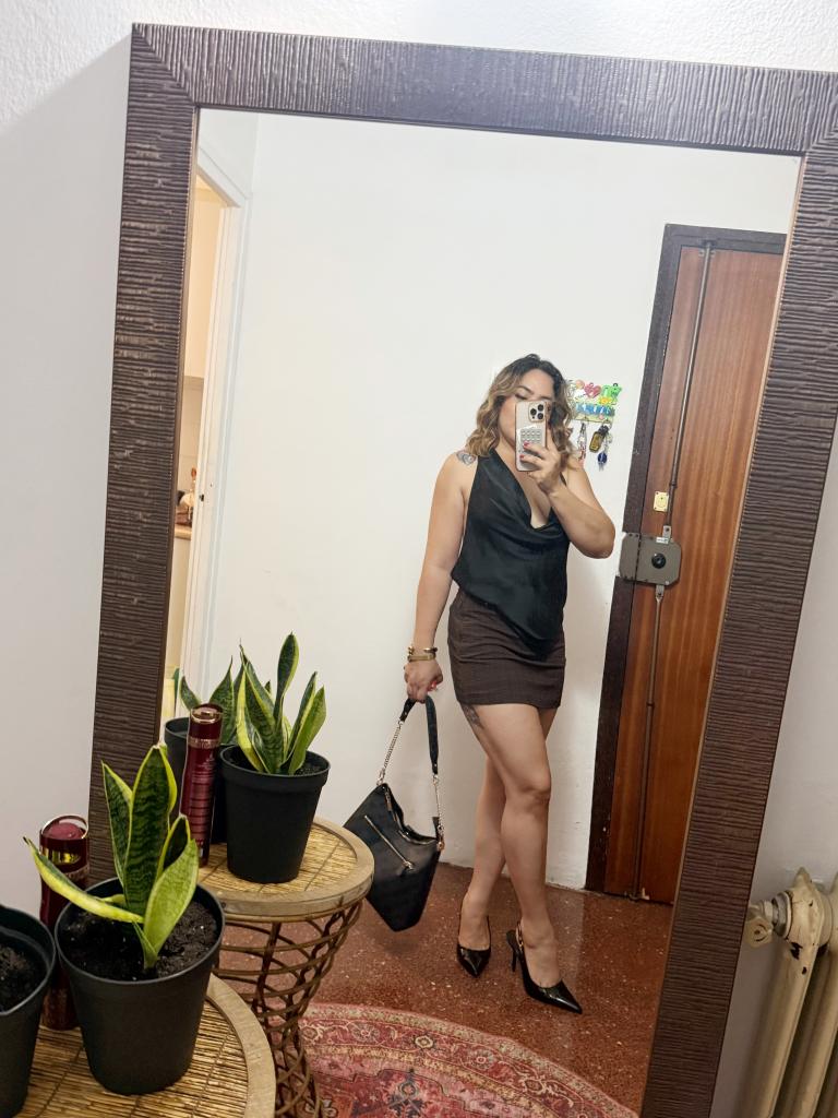 Chica busca chico en Sevilla: 