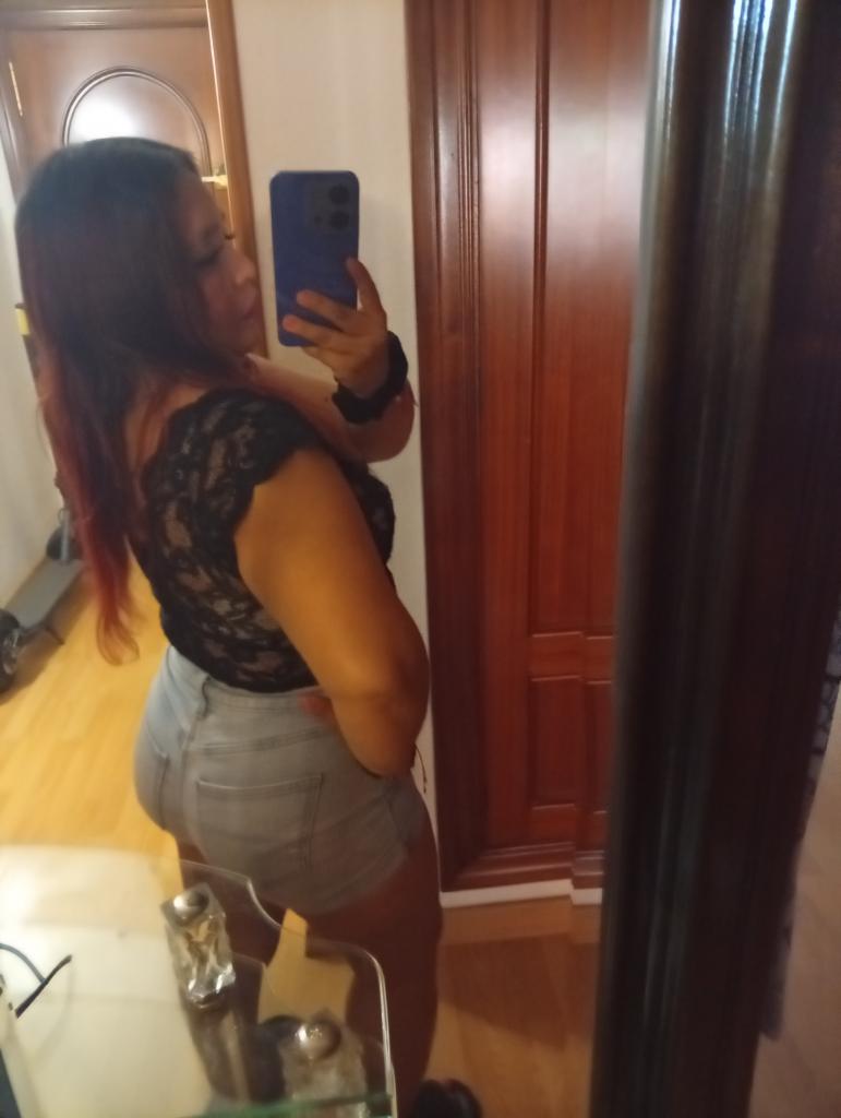 Chica busca chico en Huesca: 