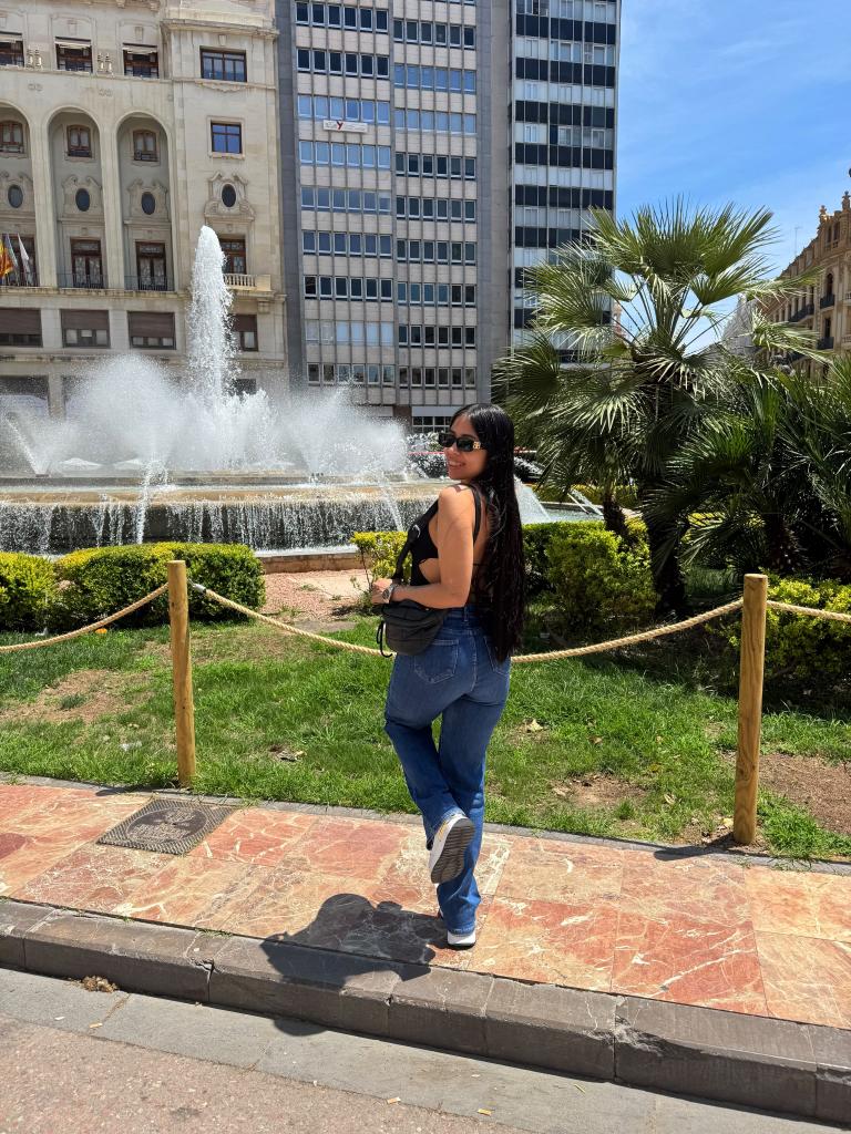 632955138: Chica busca chico en Valencia