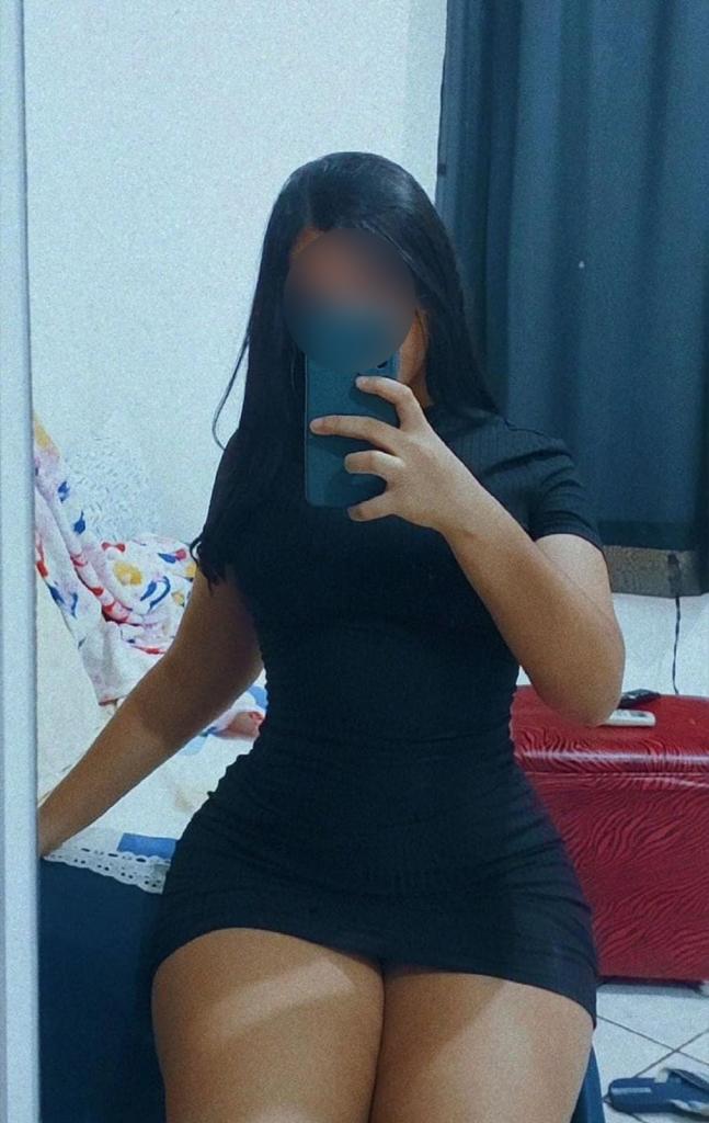 672564387: Chica busca chico en Tenerife