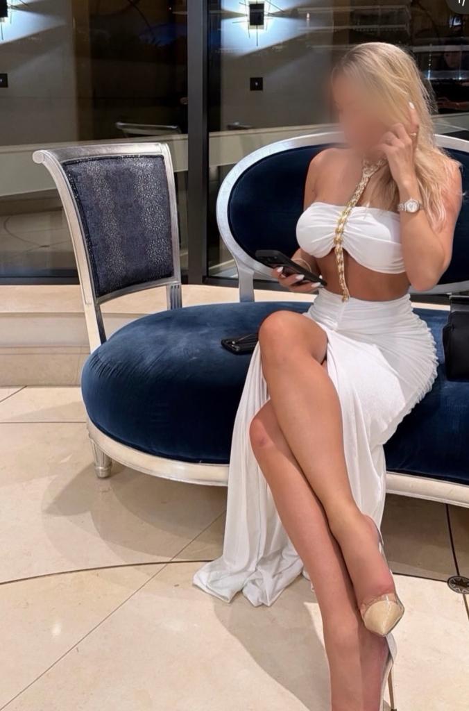 644146982: Chica busca chico en Tenerife
