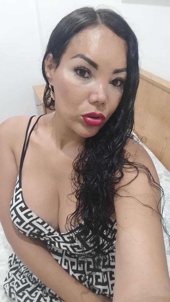 Chica busca chico en Murcia: Chica busca chico