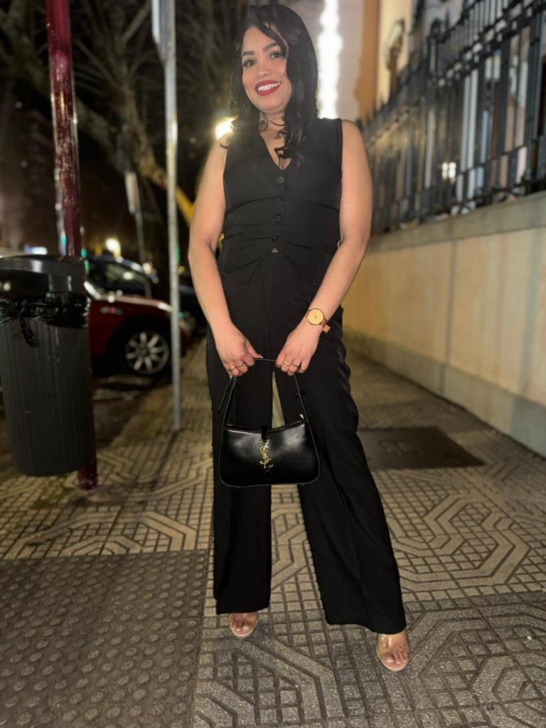 642403147: Chica busca chico en Murcia