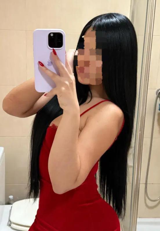Chica busca chico en Almería: 