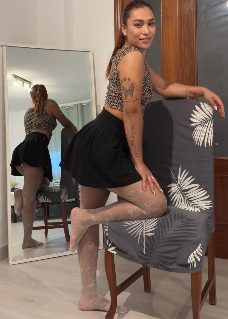 644090007: Chica busca chico en Madrid