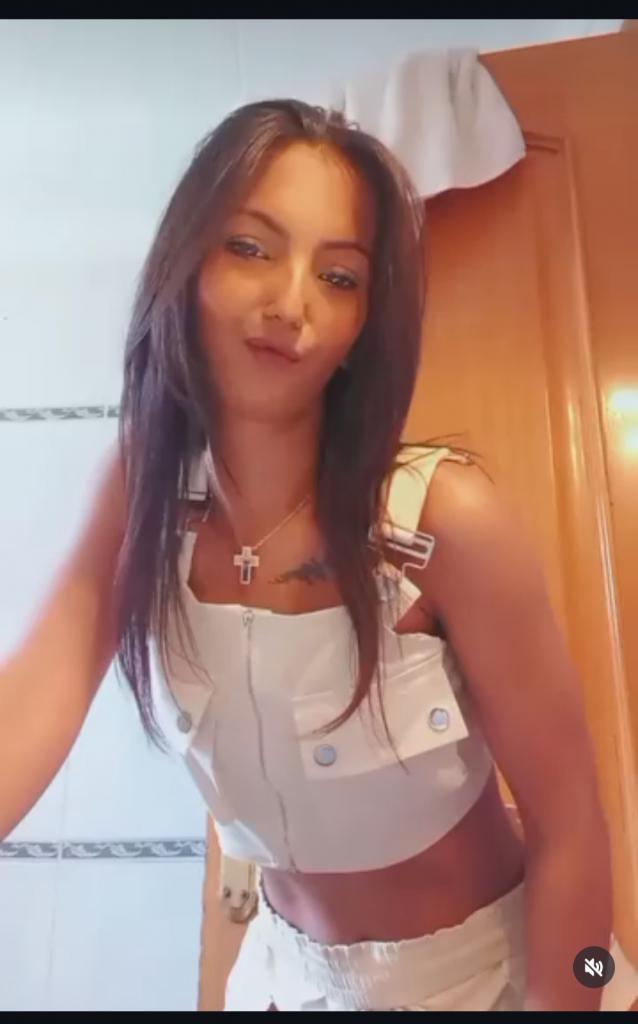 Chica busca chico en Barcelona: 