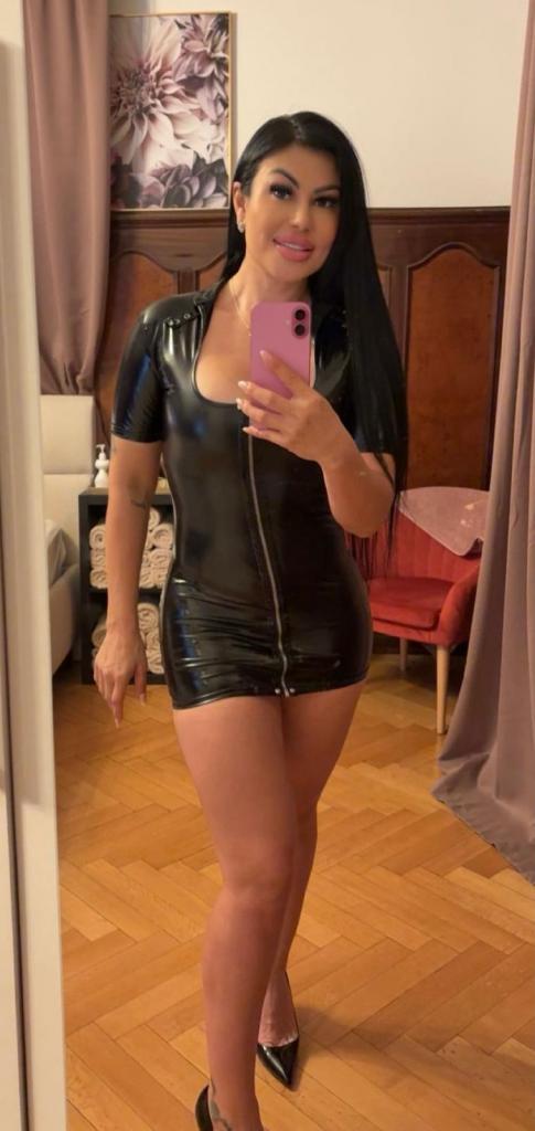 Chica busca chico en Málaga: 