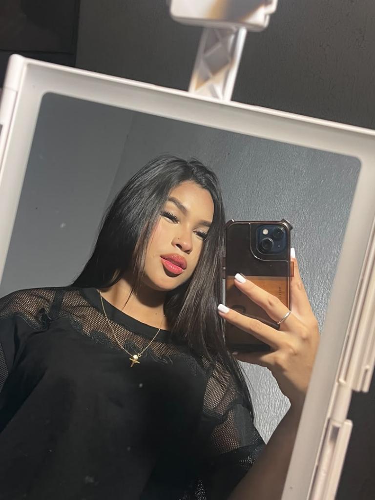 Chica busca chico en Barcelona: 